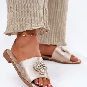 ef6099bca434aed64e0ec82f631b4132