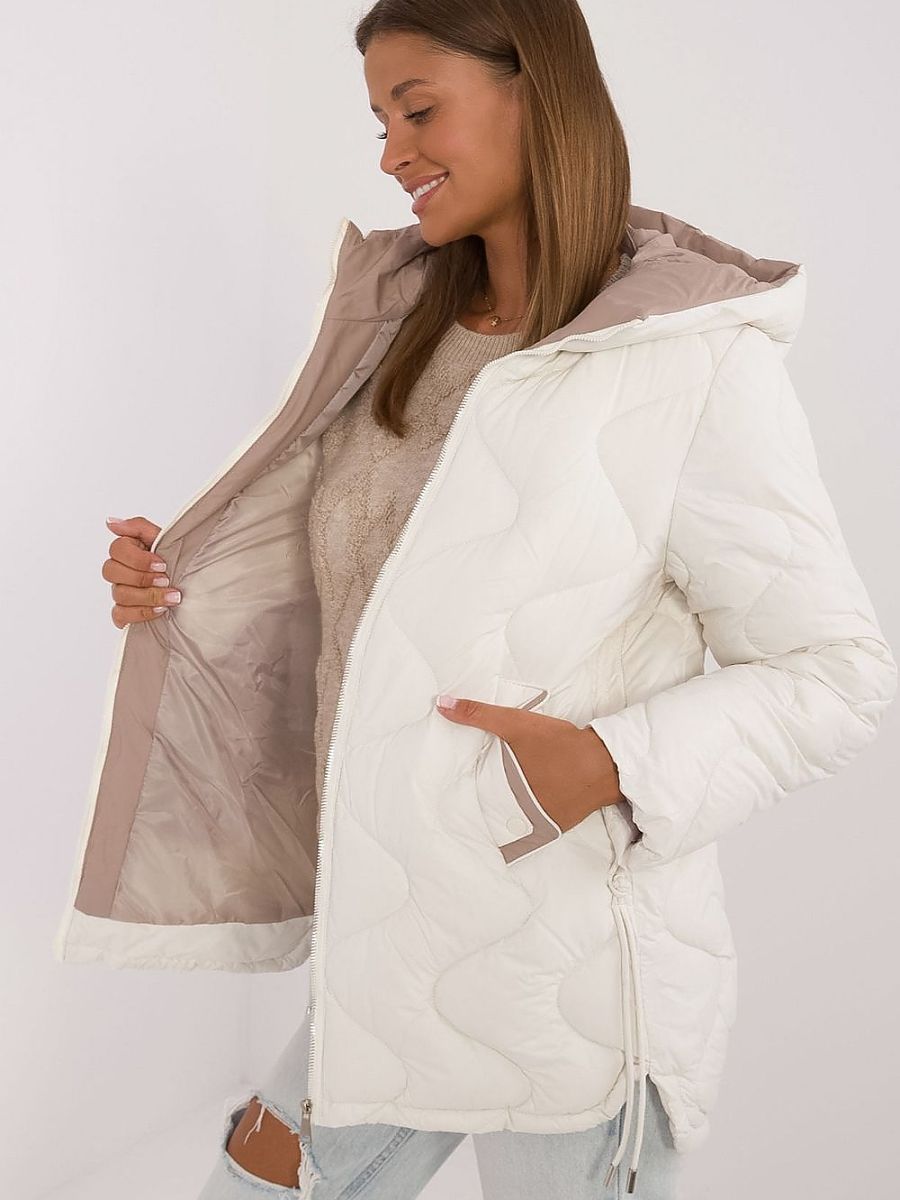 Kurtka damska MBM-KR-2319.37 Ecru