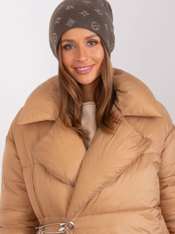 Czapka Model AT-CZ-2325.86 Dark Khaki - AT