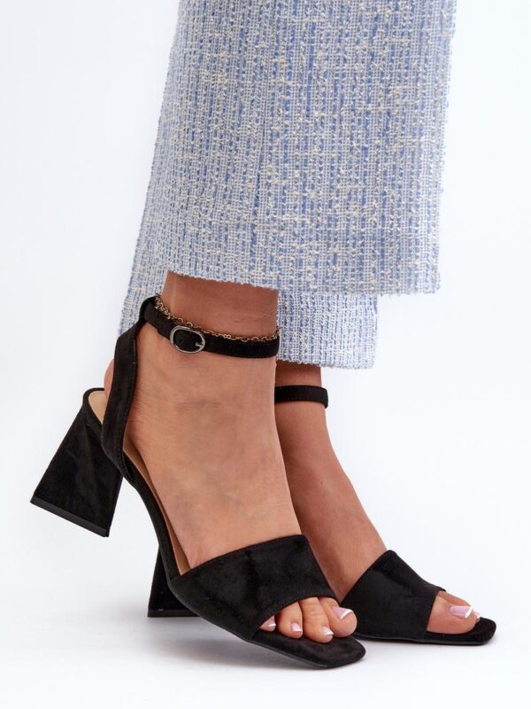 Sandały Model Upttima 17328 Black - Step in style
