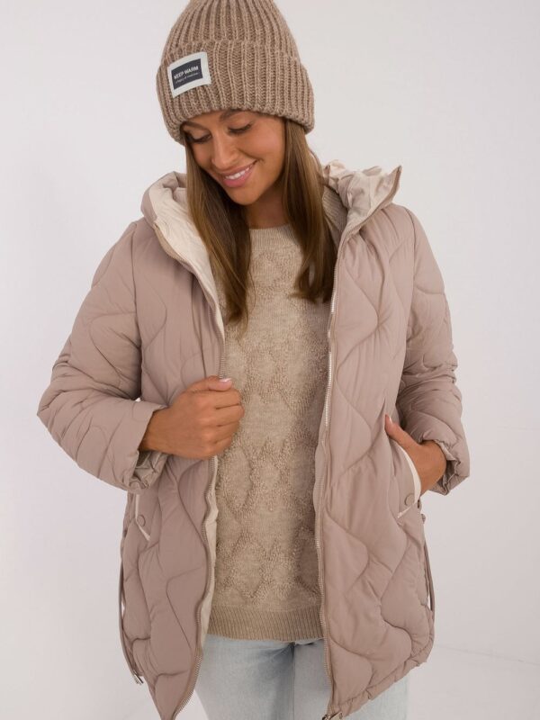 Kurtka Damska Model MBM-KR-2319.37 Beige - MBM