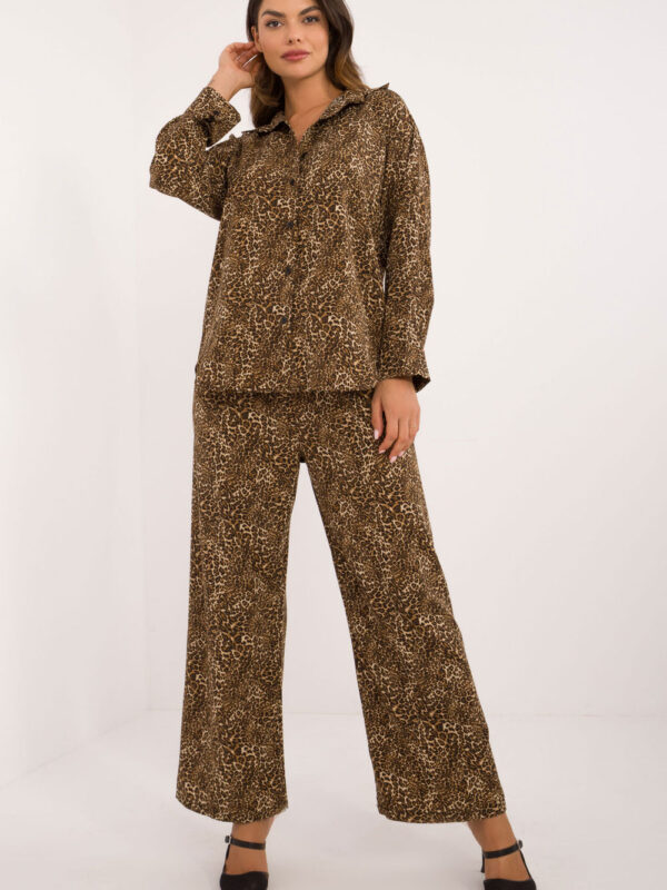 Spodnie Komplet Model DHJ-KMPL-19588-4.77 Dark Beige - Italy Moda