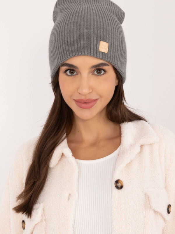 Czapka Model JK-CZ-50.25 Dark Grey - Rue Paris