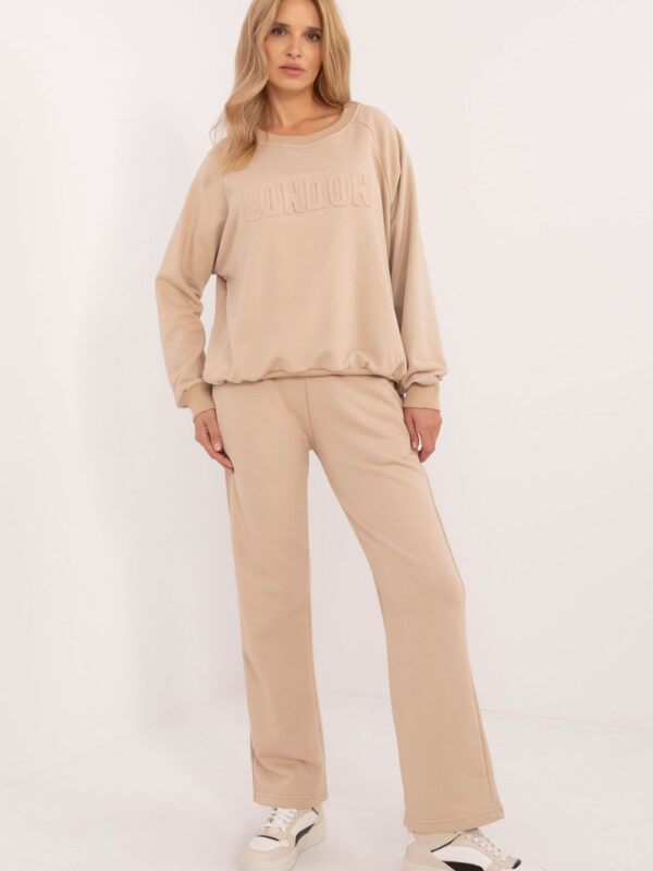 Spodnie Komplet Model EM-KMPL-930.61 Beige - Factory Price