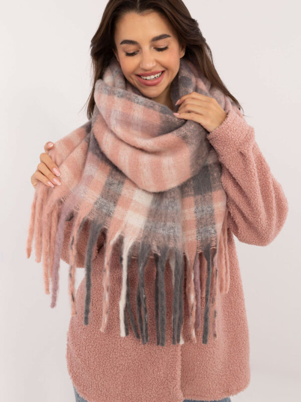 Szalik Model AT-SZ-231301.49 Grey/Pink - AT