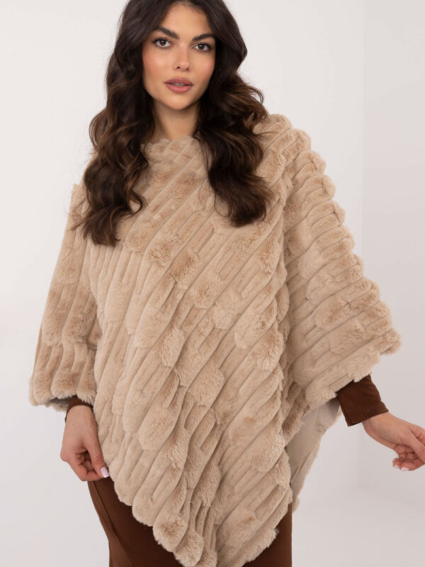 Sweter Ponczo Model AT-PN-2347.88 Beige - AT