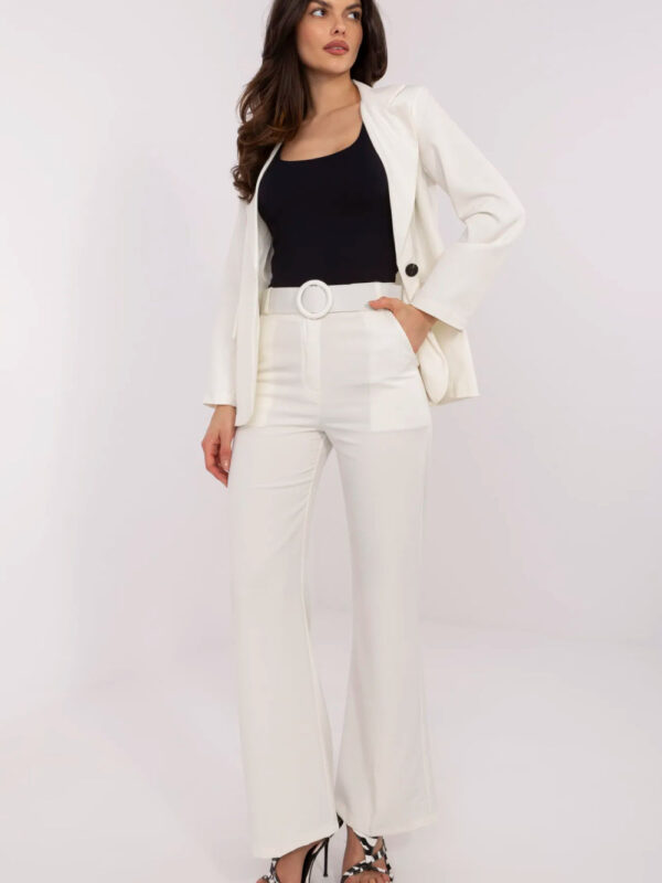 Spodnie Damskie Model DHJ-SP-18737.08 Ecru - Italy Moda