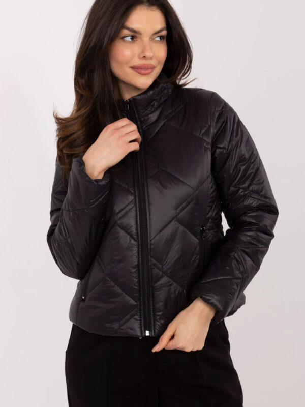 Kurtka Damska Model MI-KR-88630.60P Black - Italy Moda