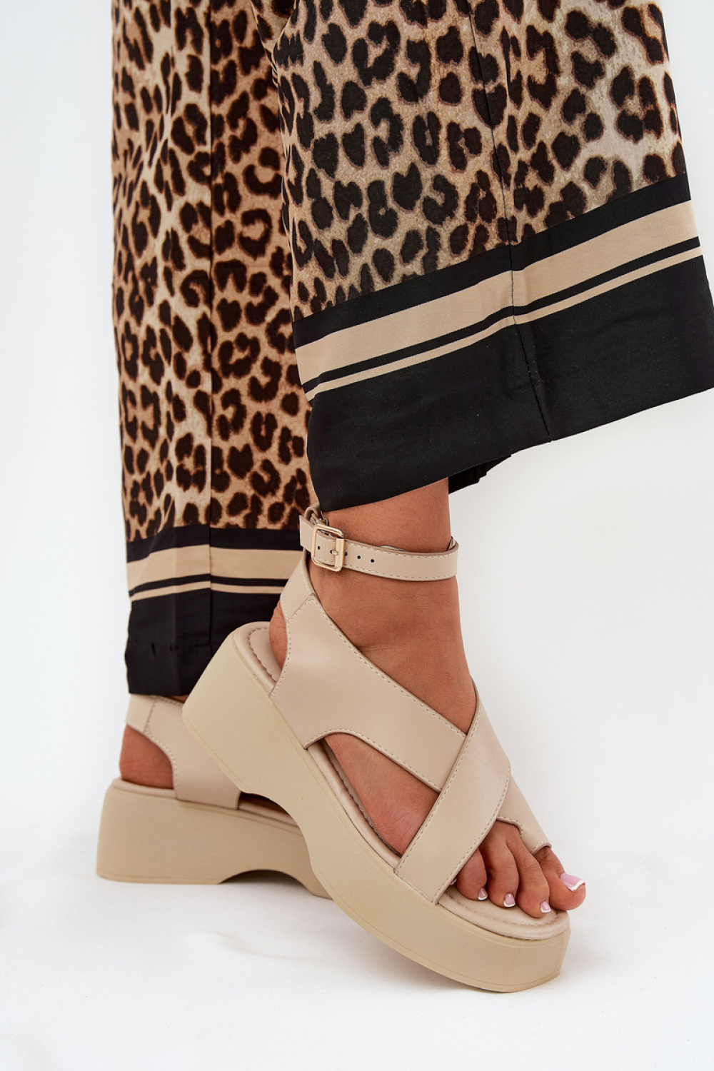 Sandały Model Tenzorus WS-001 Beige - Step in style