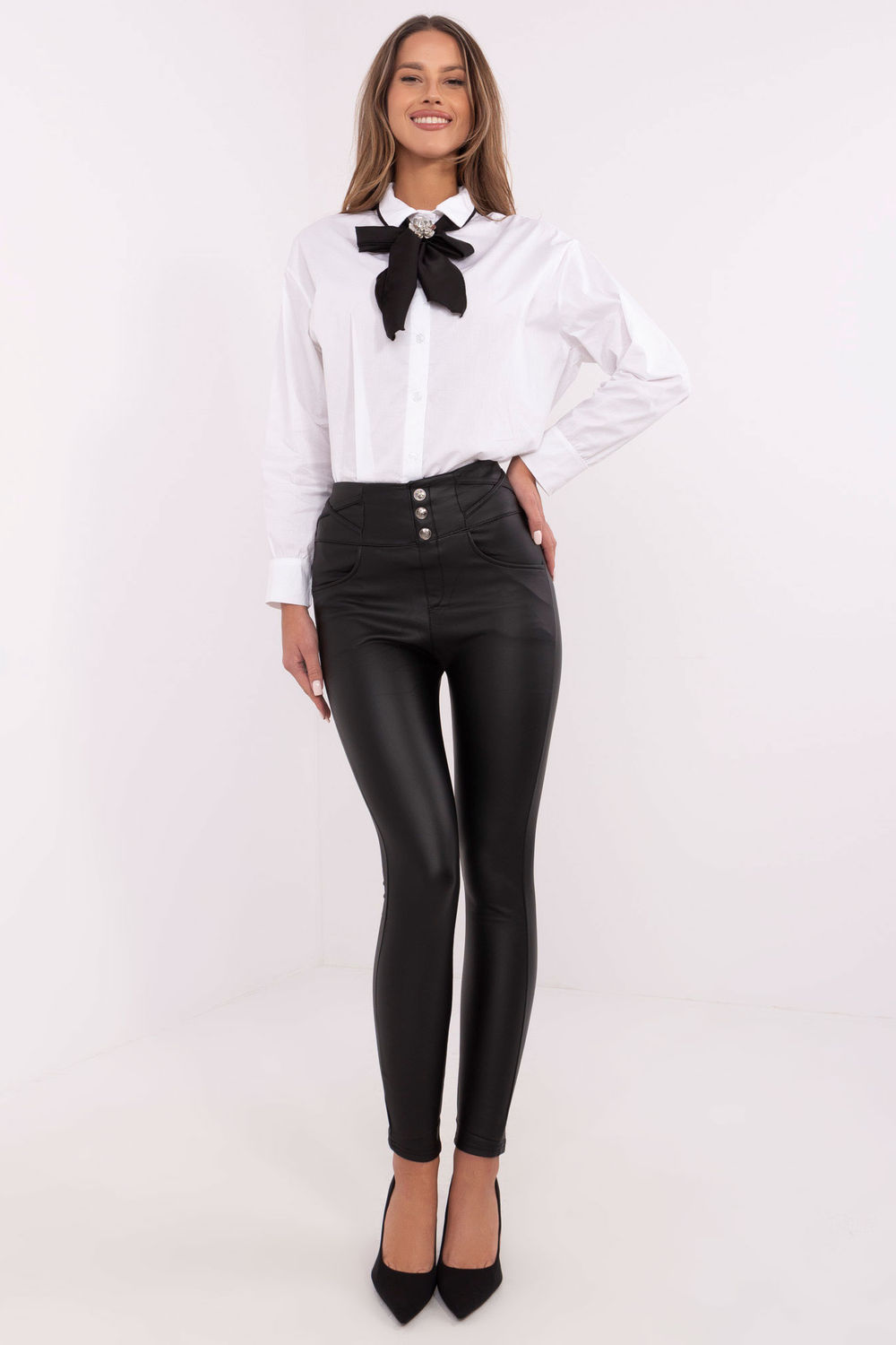 Spodnie Damskie Model NM-SP-AM-0103.50 Black - NM