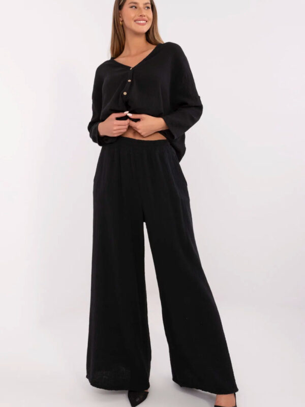 Spodnie Damskie Model MI-SP-2563.84 Black - Italy Moda