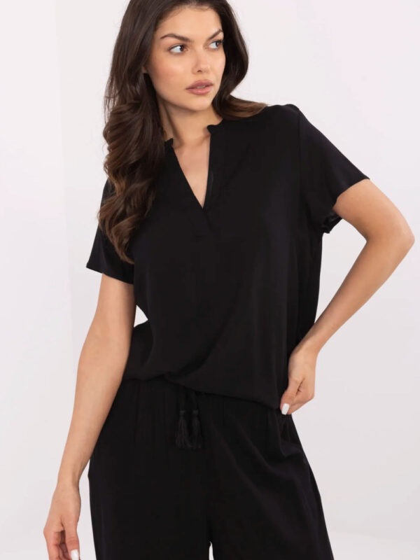 Bluzka Model D73761M11173A Black - Sublevel