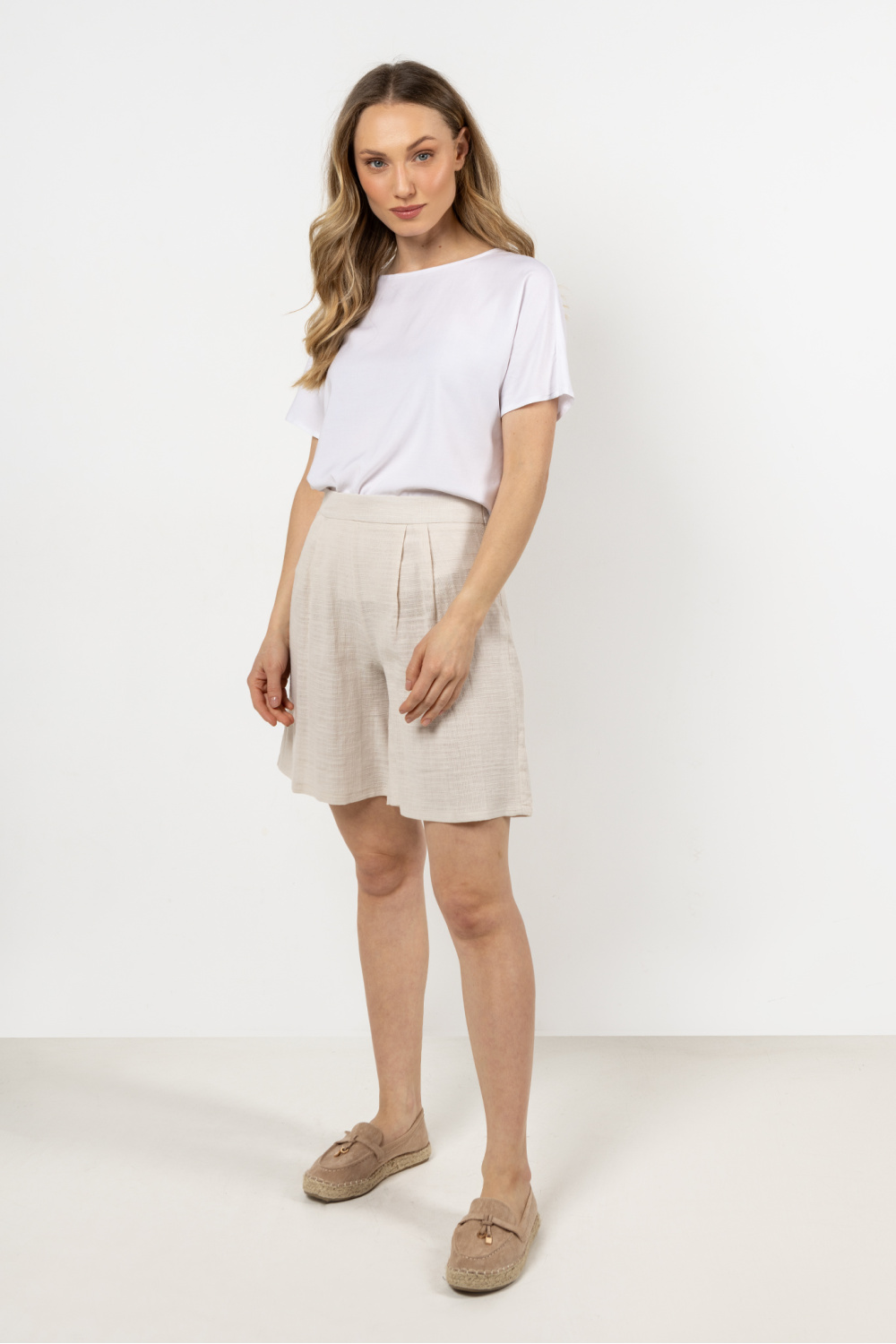 Spodnie Spodenki Model A721 Beige - awama