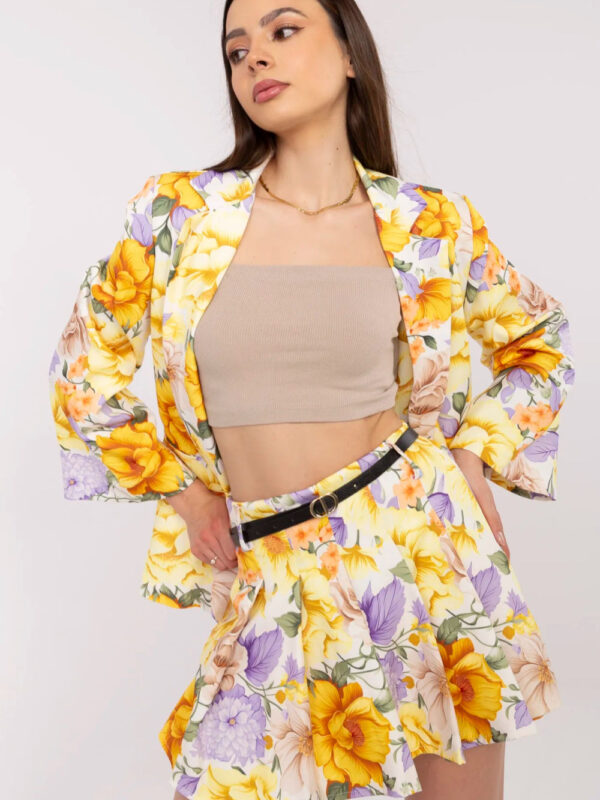 Spodnie Komplet Model DHJ-KMPL-A9061.67 Yellow - Italy Moda