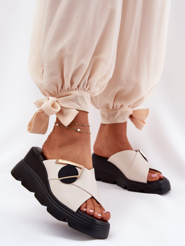 Sandał Klapki Model Artiker 56C1585 Beige - Step in style