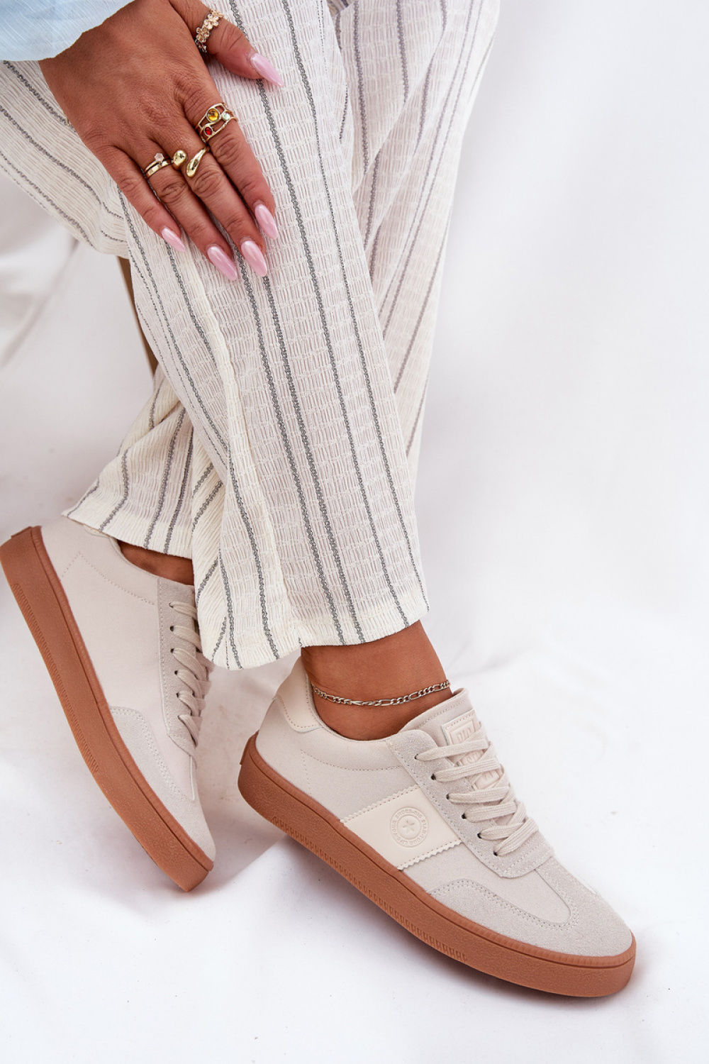 Buty Sportowe Model Big Star RR274806 Beige - Step in style