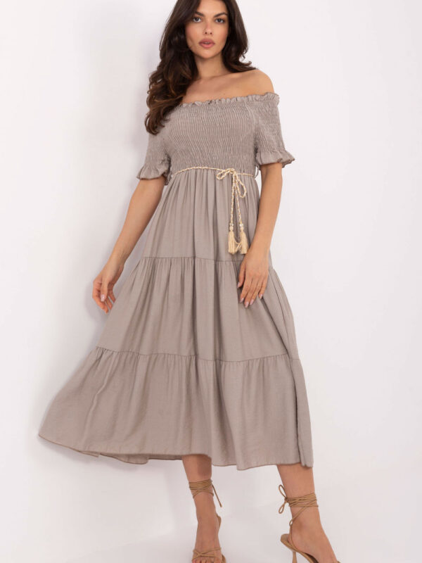 Sukienka Model MI-SK-A2609.96 Dark Beige - Italy Moda