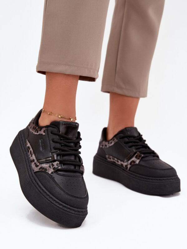 Buty Sportowe Model Big Star SS274358 Panterka/Black - Step in style