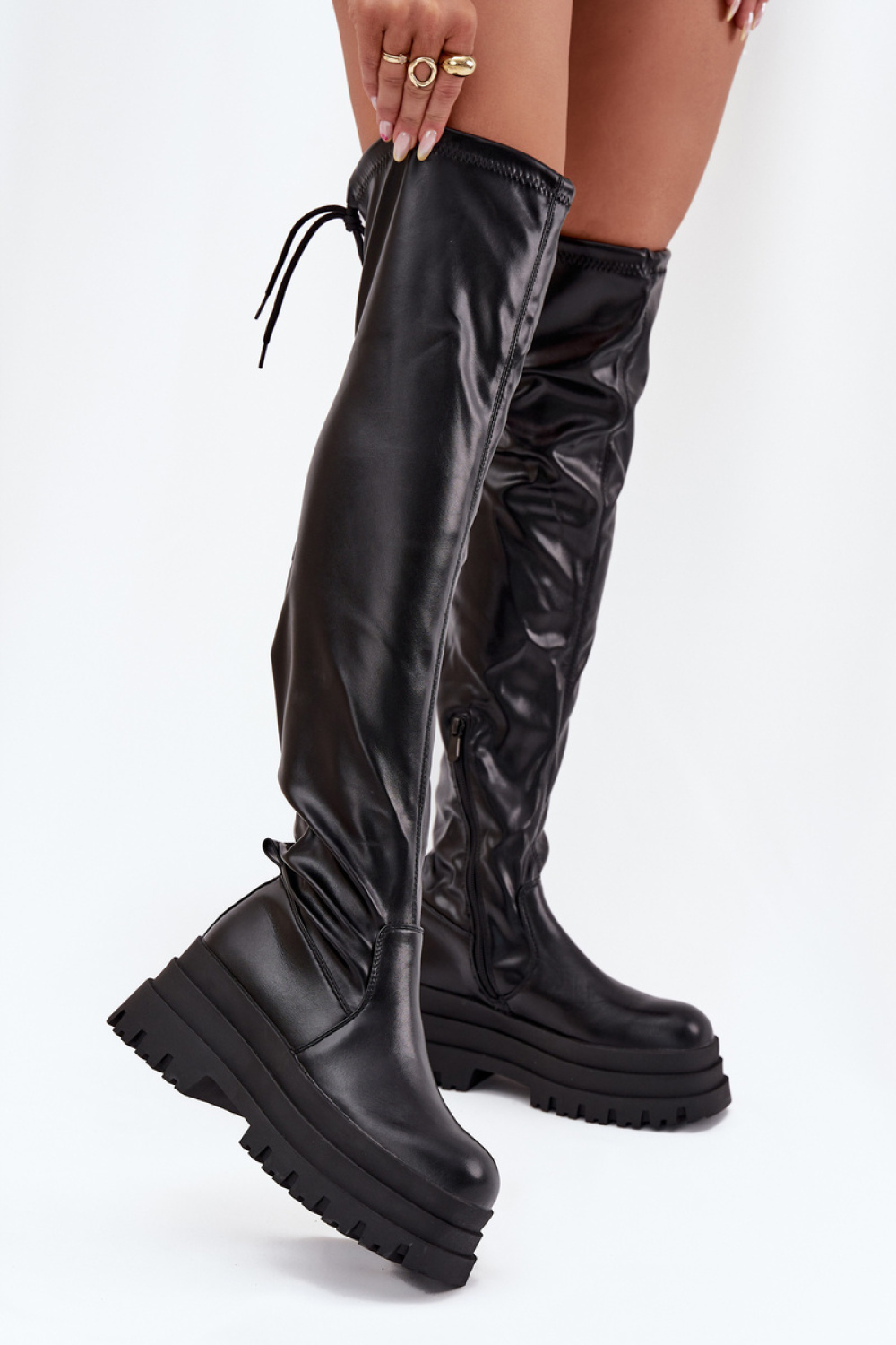 Kozaki Model Erisna NS399 Black - Step in style
