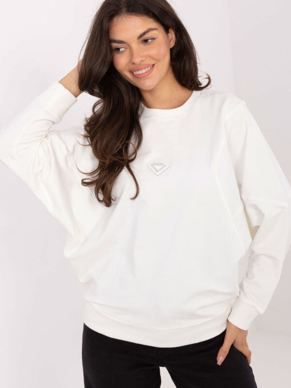 Bluza Damska Model RV-BL-A877.19P Ecru - Rue Paris