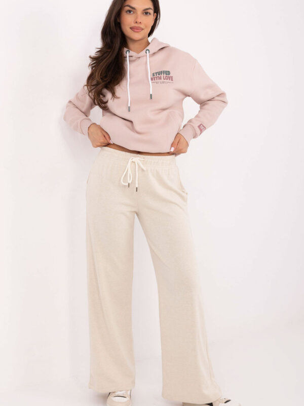 Spodnie Dresowe Model RV-DR-A590.08 Light Beige - Relevance