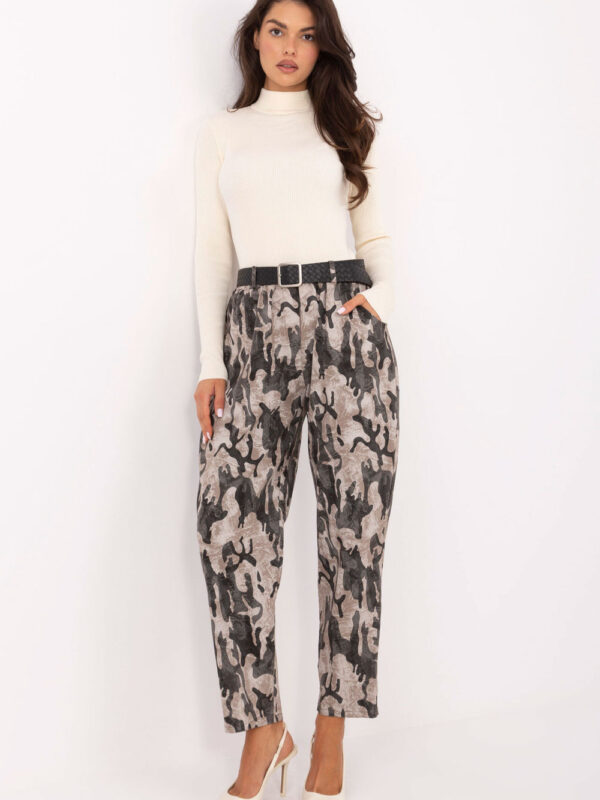 Spodnie Damskie Model IT-SP-242975.84 Beige - Italy Moda