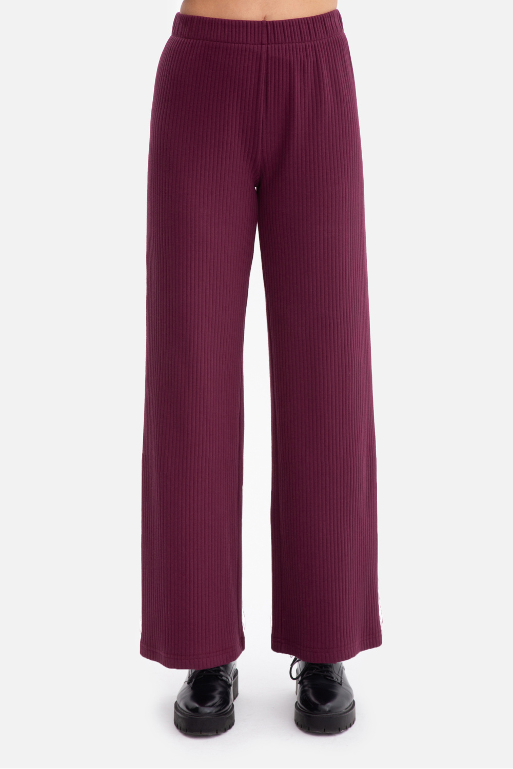 Spodnie Damskie Model B300 Śliwka - BeWear