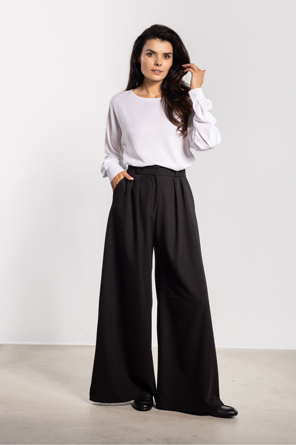 Spodnie Damskie Model A743 Black - awama