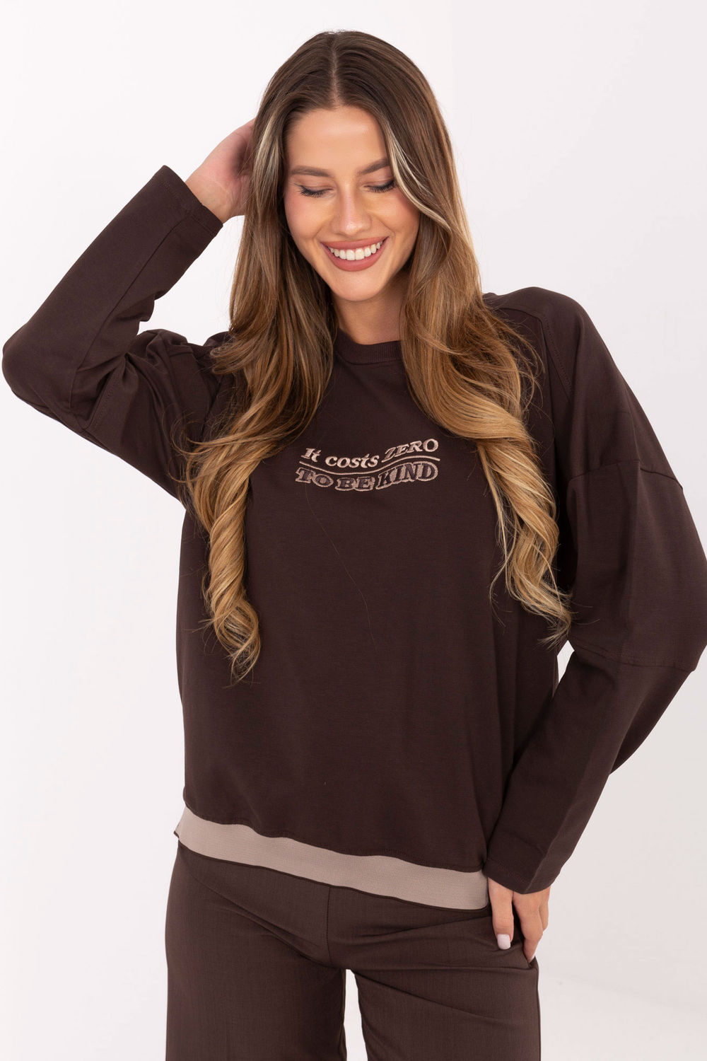 Bluza Damska Model RV-BZ-A907.08P Dark Brown - Relevance