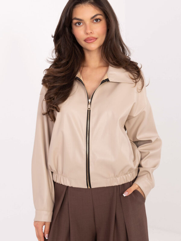 Kurtka Damska Model IT-KR-FL9707.34 Light Beige - Rue Paris
