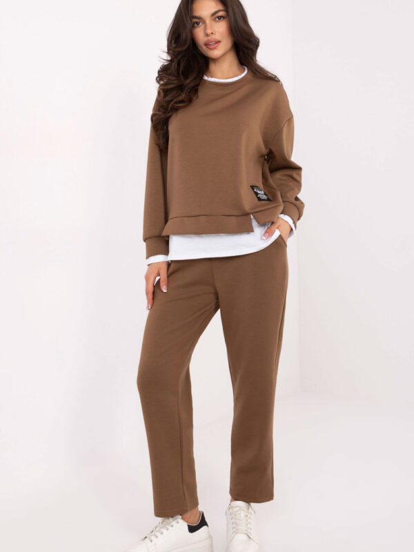 Spodnie Komplet Model IT-KMPL-9237.76 Camel - Rue Paris