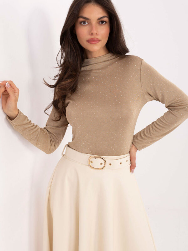 Bluzka Model IT-BZ-15368-1.04 Dark Beige - Rue Paris