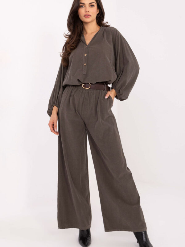 Spodnie Damskie Model IT-SP-25782.73 Dark Khaki - Italy Moda