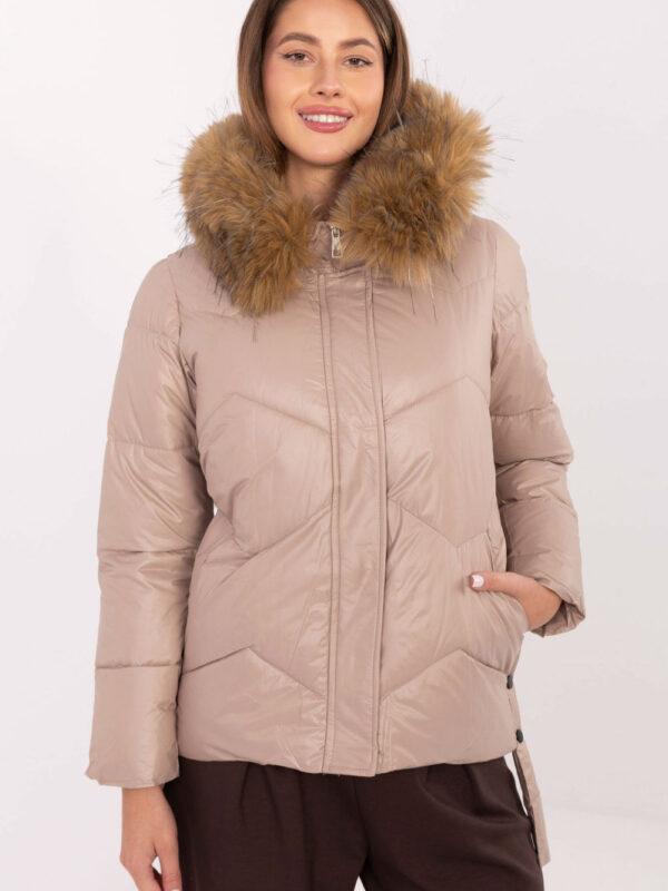 Kurtka Damska Model MBM-KR-856.98P Beige - MBM