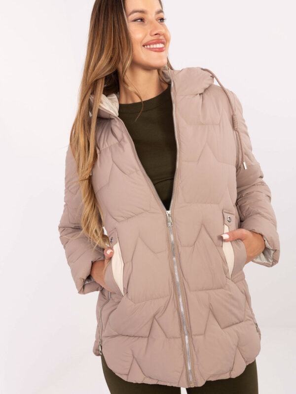 Kurtka Damska Model MBM-KR-2519.21 Dark Beige - MBM