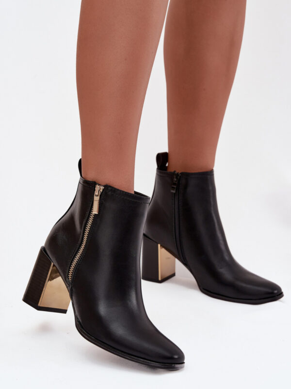 Botki Model Camilyn D8258 Black - Step in style