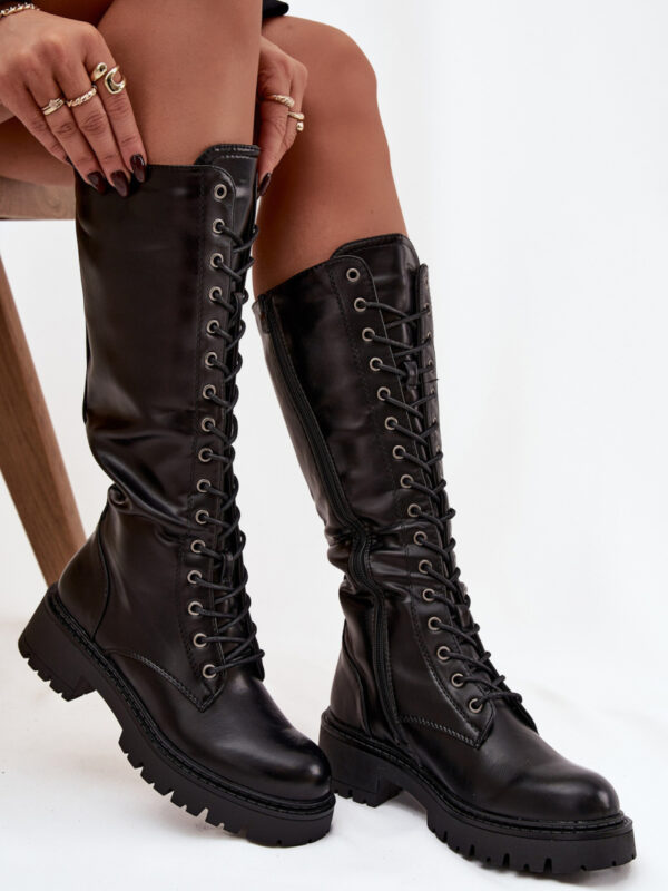 Kozaki Model Novissa YY-66 Black - Step in style