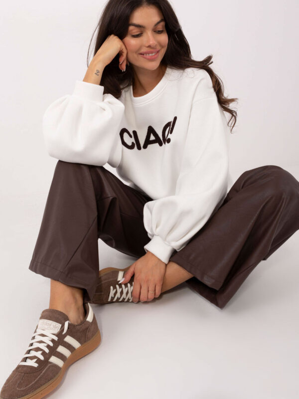 Bluza Damska Model RV-BL-A1044.78 Ecru - Rue Paris