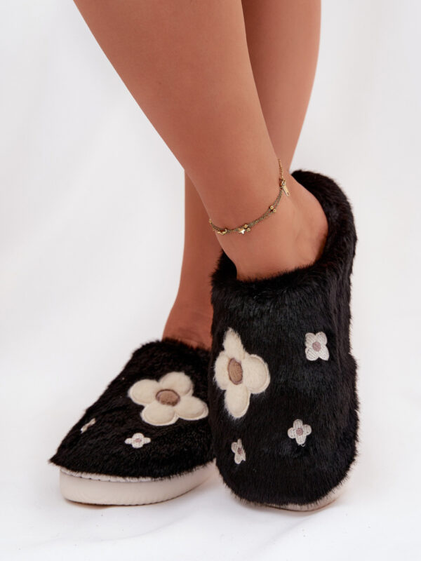 Kapcie Model Selinne WPW255172-0 Black - Step in style