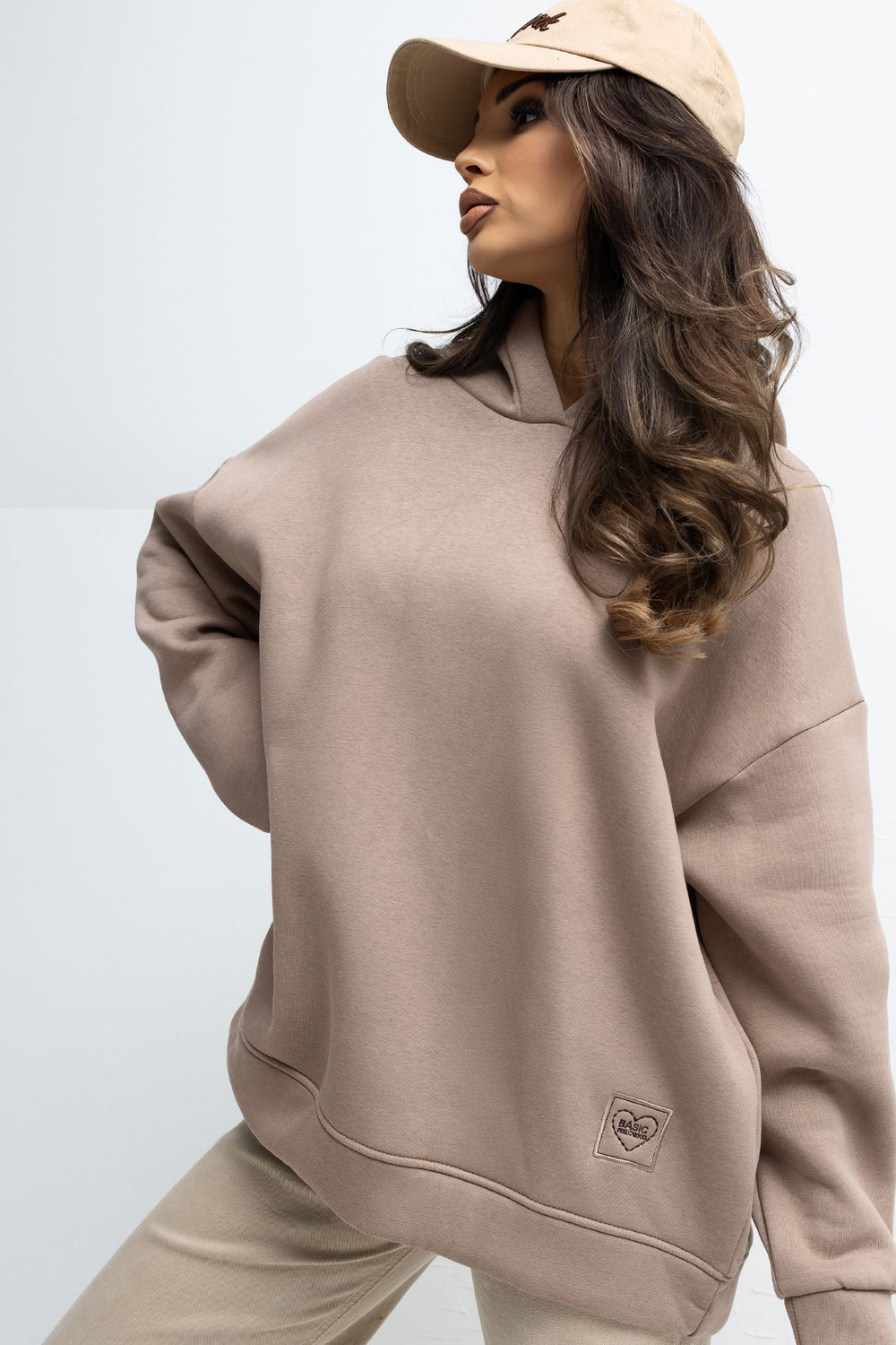 Bluza Damska Model RV-BL-A1037.12 Dark Beige - Rue Paris