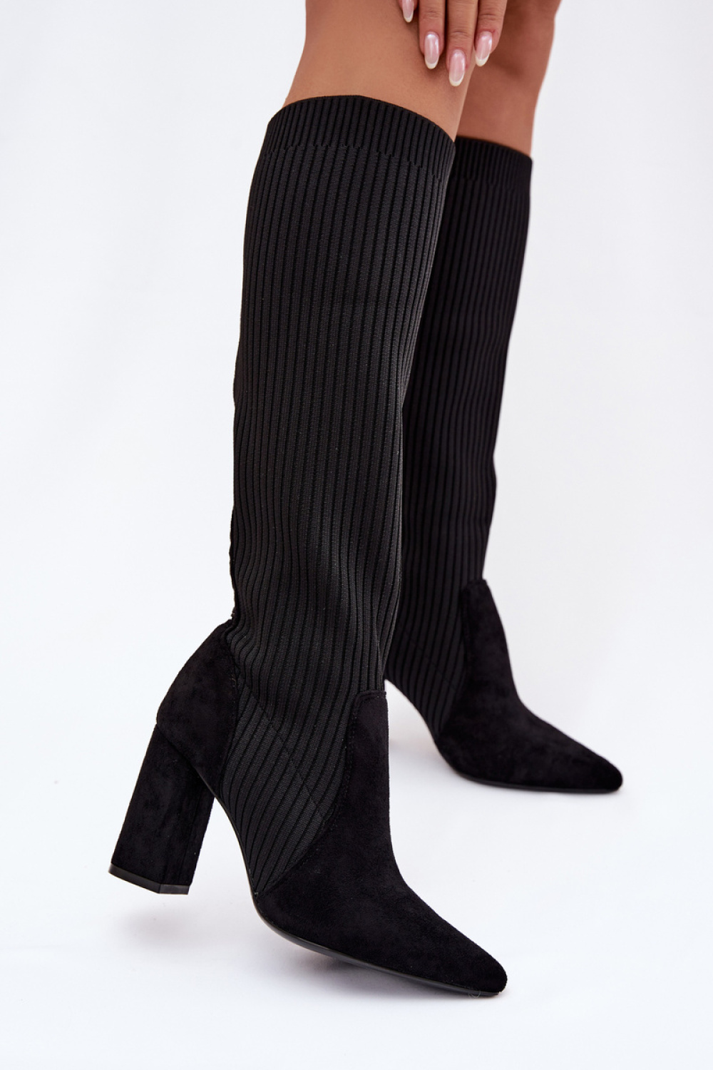 Kozaki Model Yserine DES910S Black - Step in style