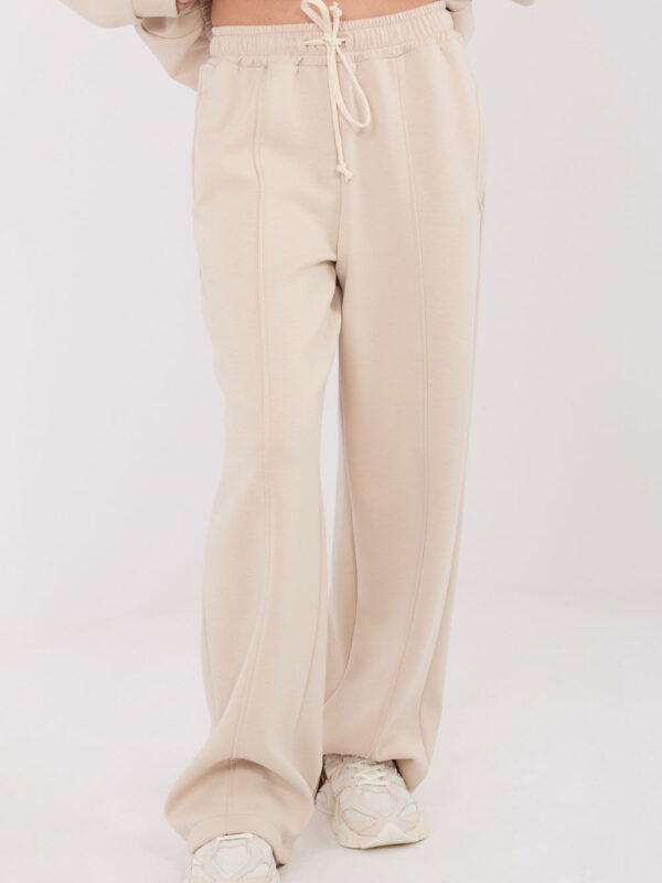Spodnie Damskie Model SM-SP-A1561.25 Light Beige - Factory Price