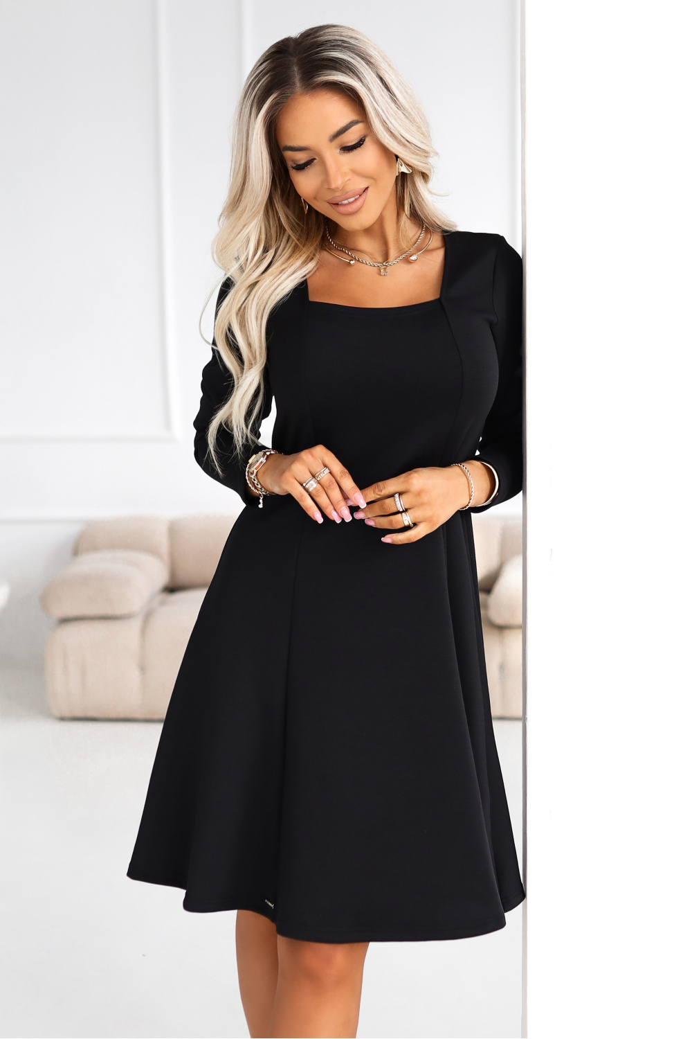 Sukienka Model Ivana 574-3 Black - Numoco