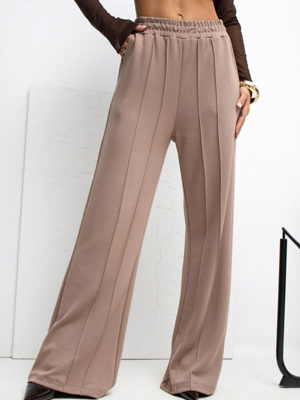 Spodnie Dresowe Model RV-DR-A1062.48 Dark Beige - Rue Paris