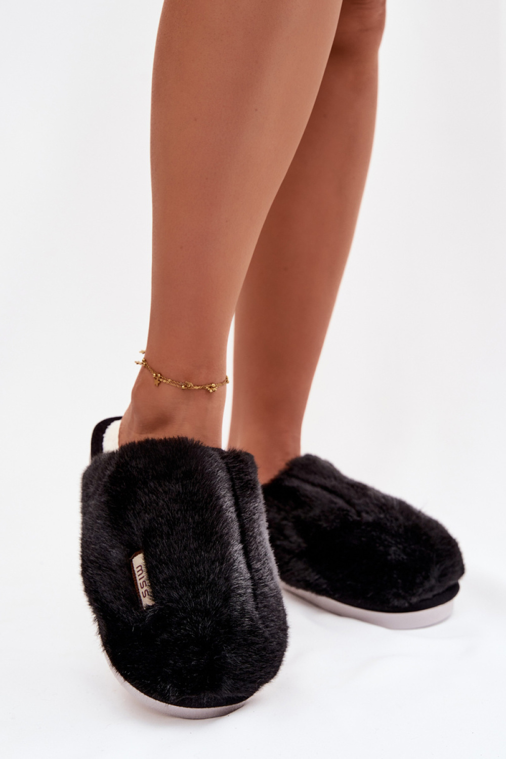 Kapcie Model Belinna WIS255218-0 Black - Step in style