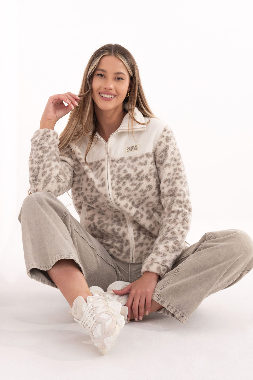 Kurtka Damska Model D20010M02791A1 Beige - Sublevel