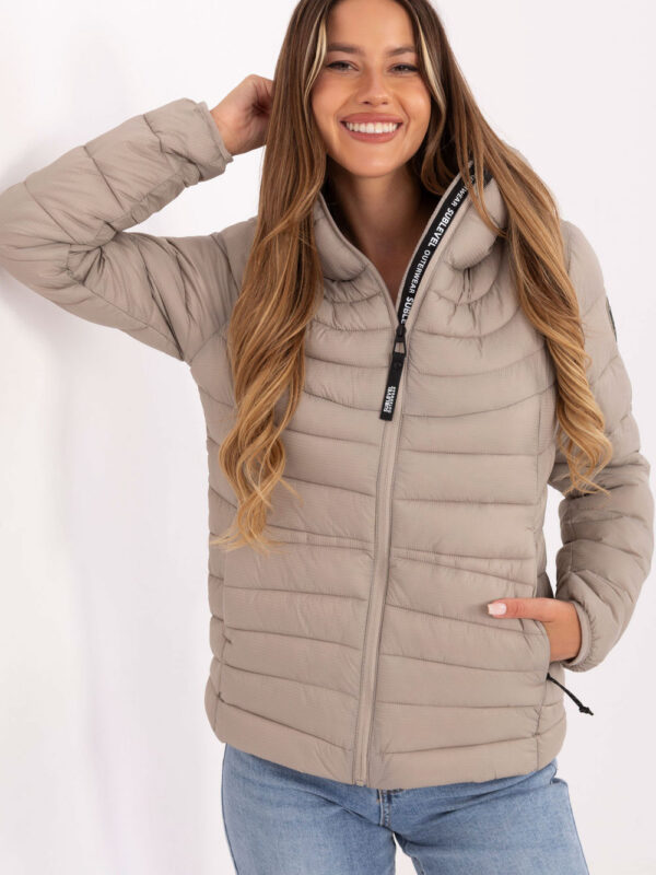 Kurtka Damska Model D50092XB44554A1 Dark Beige - Sublevel