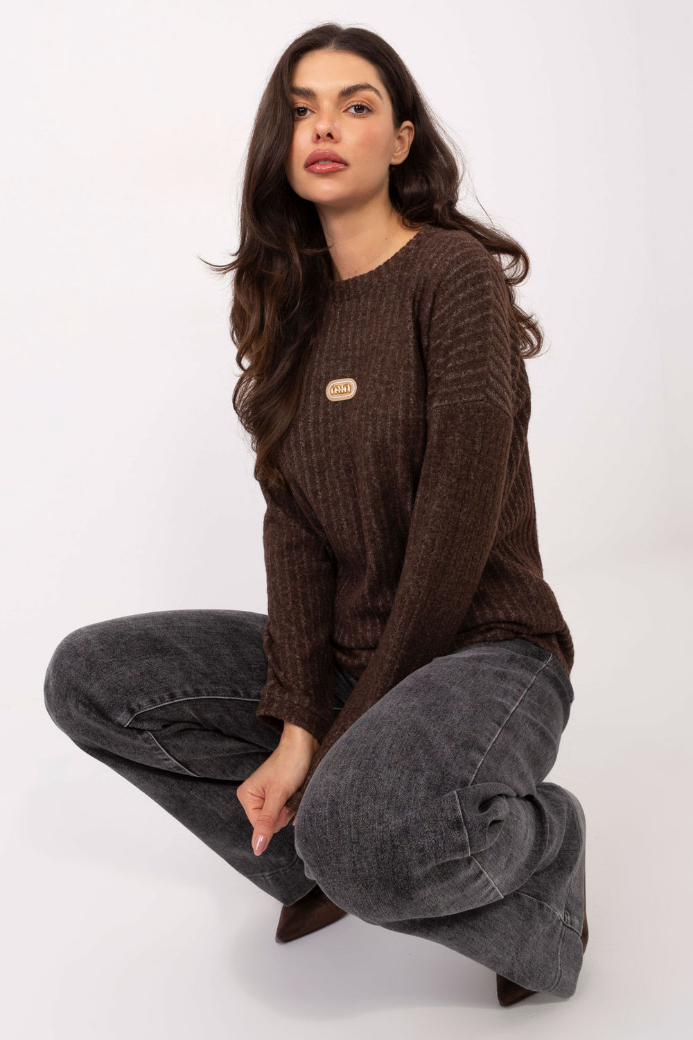 Sweter Damski Model RV-SW-A1026.52 Brown - Relevance