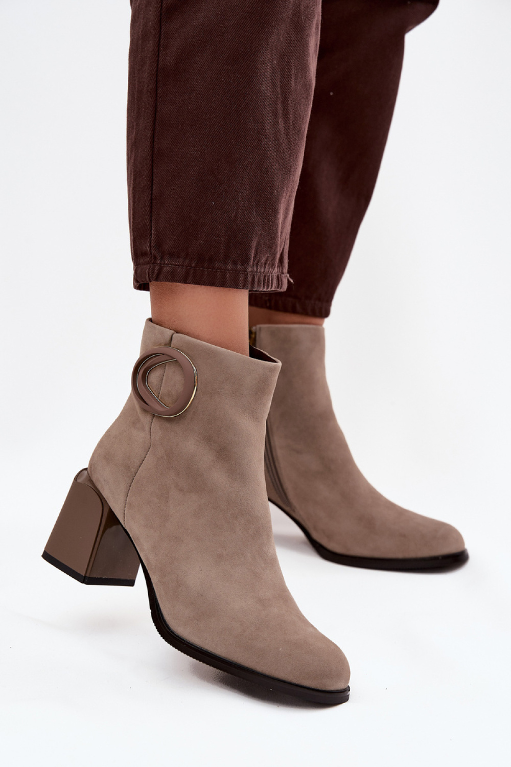 Botki Model Artiker 57C0014 Beige - Step in style