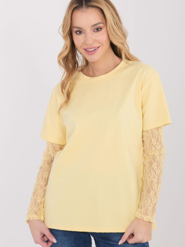Bluzka Model MI-BZ-4227.61 Light Yellow - Italy Moda